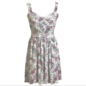 LC Lauren Conrad white pleated floral heart cutout tapered women’s mini dress